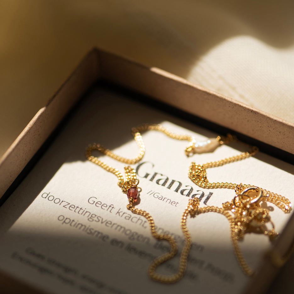Elemental shortie Granaat (geboortesteen Januari) |  Verguld en zilver